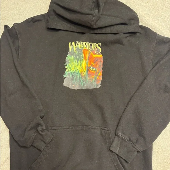 Bundle of 3 Warrior Cat sweatshirts - Picture 3 of 4